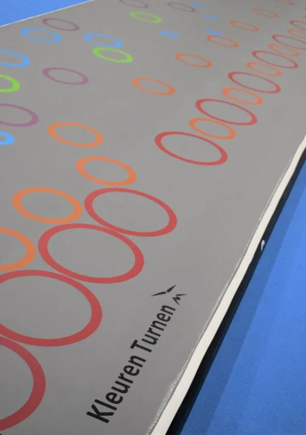 zirkel Airtrack | 9 x 2m | Farbige Kreise