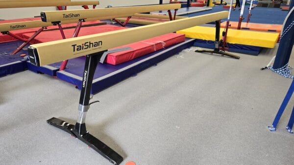 Balance Beam Carbon Fiber-JZ1014_4 Carbon Fiber Balance Beam